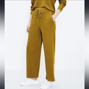 Lou & Grey M Wafflestitch lounge pants chartreuse